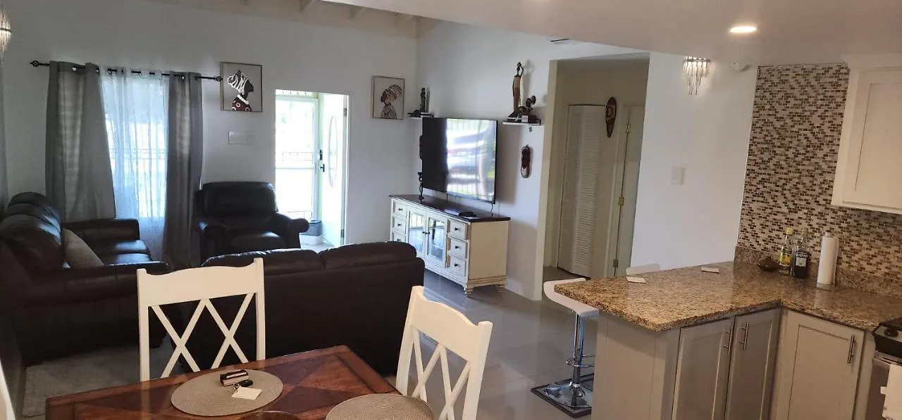 Sehfeh Luxury Vacation Home Falmouth Holiday home