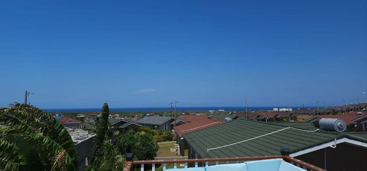 Sehfeh Luxury Vacation Home Falmouth